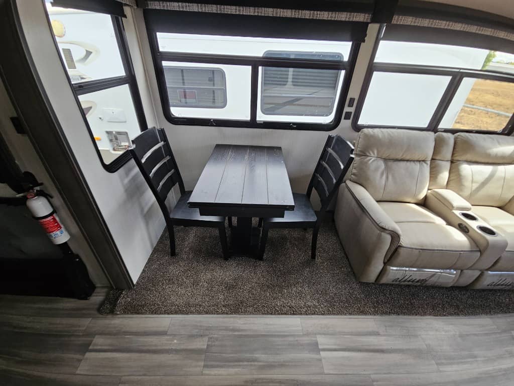 2022 Forest River 2022 Forest River Cedar Creek - thumbnail 10