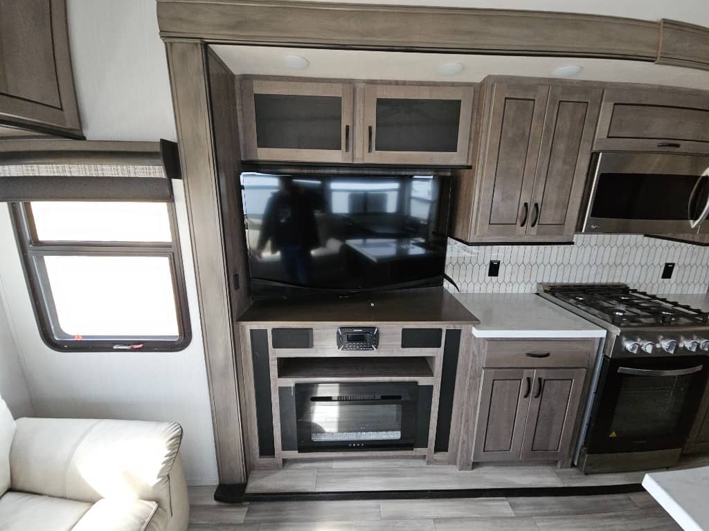 2022 Forest River 2022 Forest River Cedar Creek - thumbnail 17