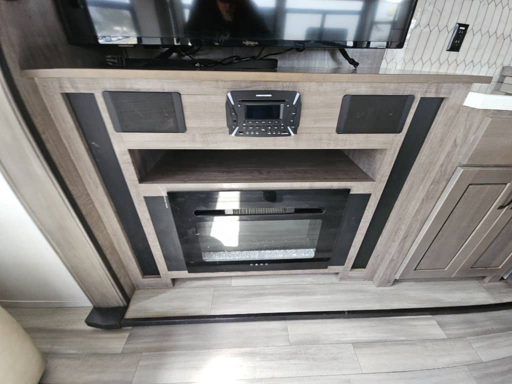 2022 Forest River 2022 Forest River Cedar Creek - thumbnail 19