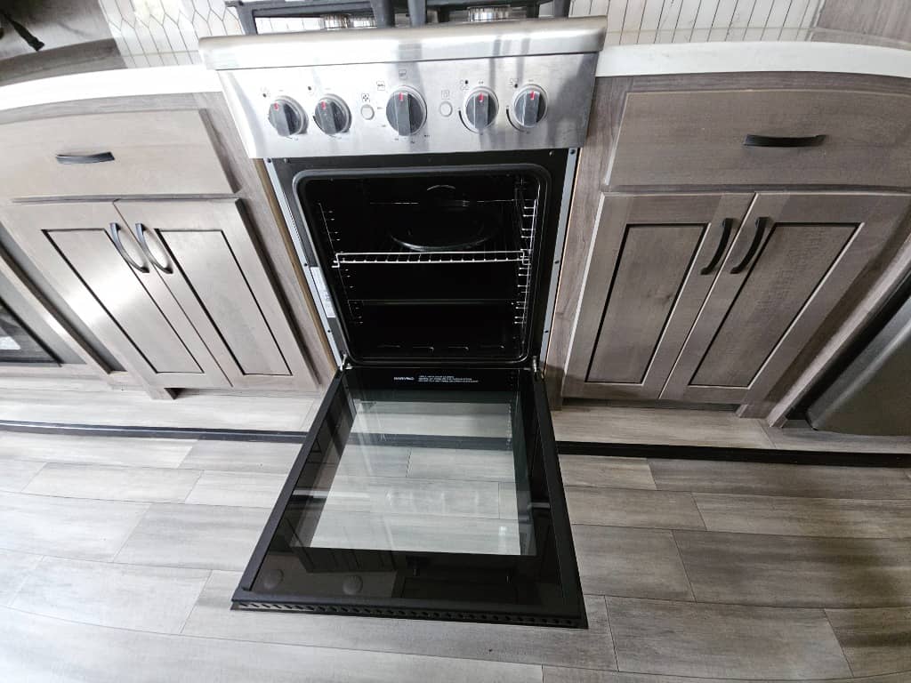 2022 Forest River 2022 Forest River Cedar Creek - thumbnail 26