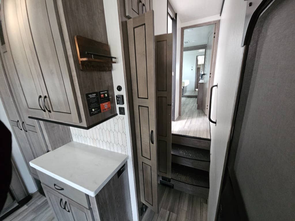 2022 Forest River 2022 Forest River Cedar Creek - thumbnail 32