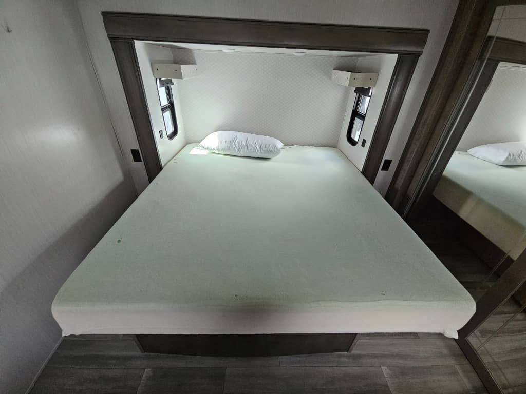 2022 Forest River 2022 Forest River Cedar Creek - thumbnail 41