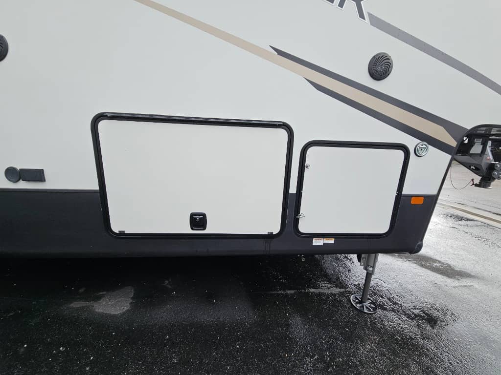 2022 Forest River 2022 Forest River Cedar Creek - thumbnail 49