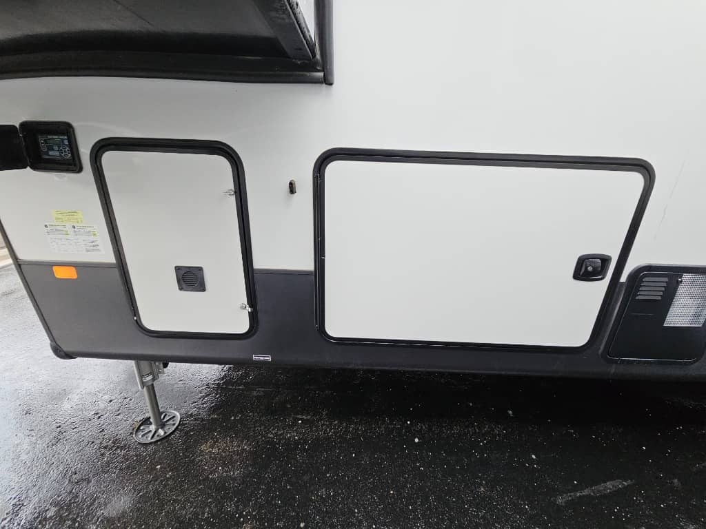 2022 Forest River 2022 Forest River Cedar Creek - thumbnail 56