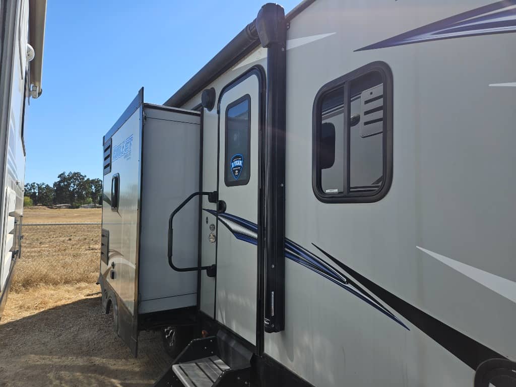 2020 Keystone RV 2020 Keystone RV Bullet - thumbnail 41