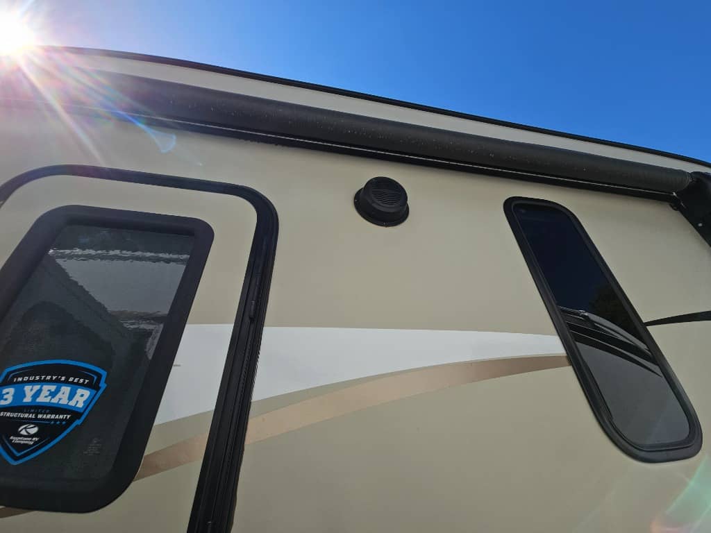 2018 Keystone RV 2018 Keystone RV Cougar Half-Ton  - thumbnail 46