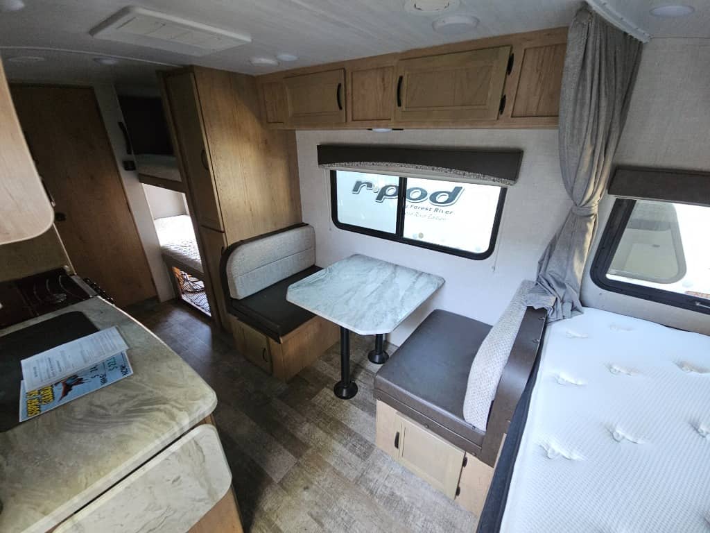 2021 Winnebago 2021 Winnebago Micro Minnie - thumbnail 8