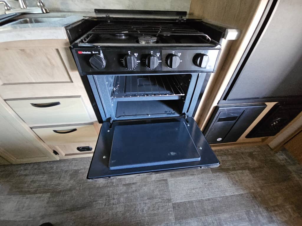 2021 Winnebago 2021 Winnebago Micro Minnie - thumbnail 25