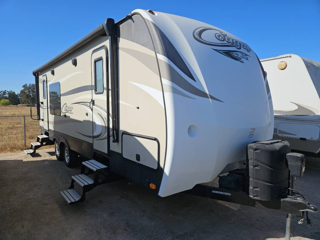 2018 Keystone RV 2018 Keystone RV Cougar Half-Ton - thumbnail 1
