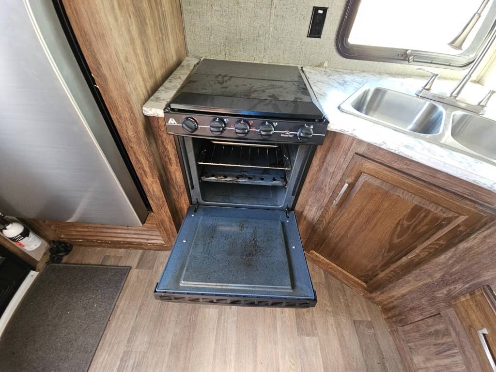 2018 Keystone RV 2018 Keystone RV Cougar Half-Ton - thumbnail 13