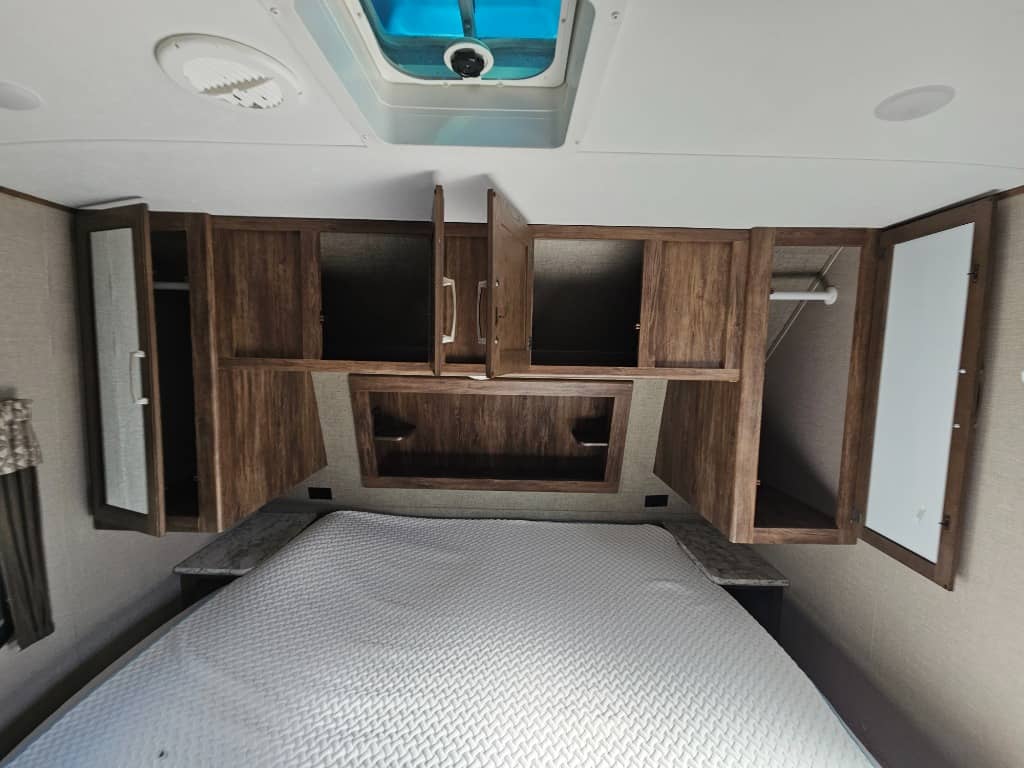 2018 Keystone RV 2018 Keystone RV Cougar Half-Ton - thumbnail 42