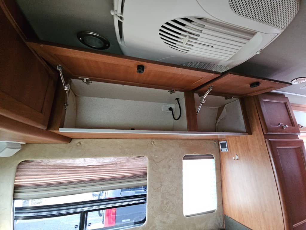 2015 Roadtrek 2015 Roadtrek Adventurous - thumbnail 23