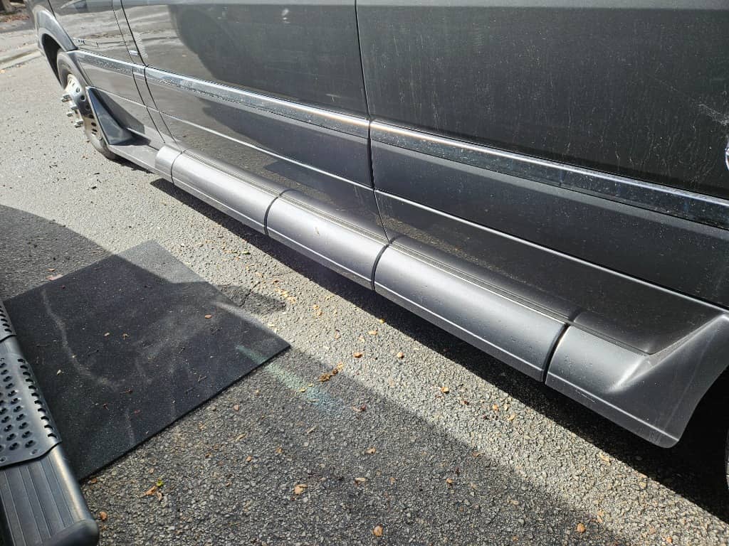 2015 Roadtrek 2015 Roadtrek Adventurous - thumbnail 37