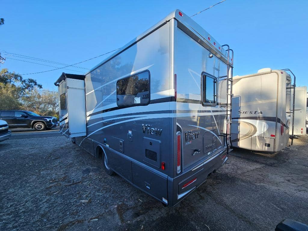 2022 Winnebago 2022 Winnebago View - thumbnail 5