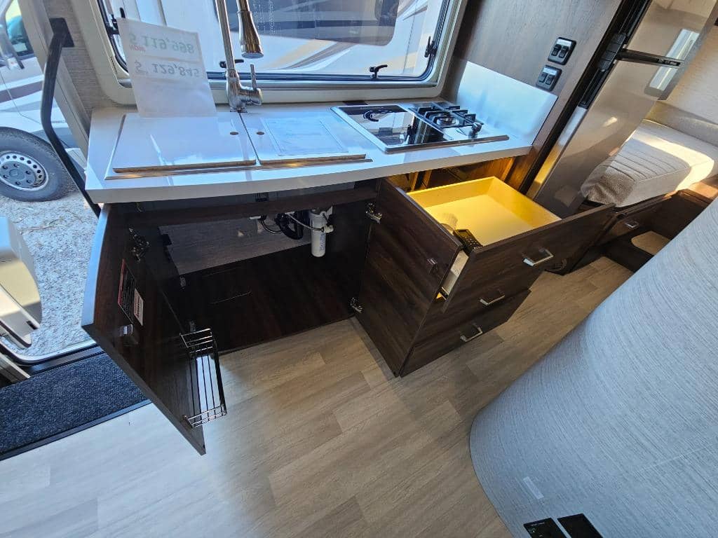 2022 Winnebago 2022 Winnebago View - thumbnail 19