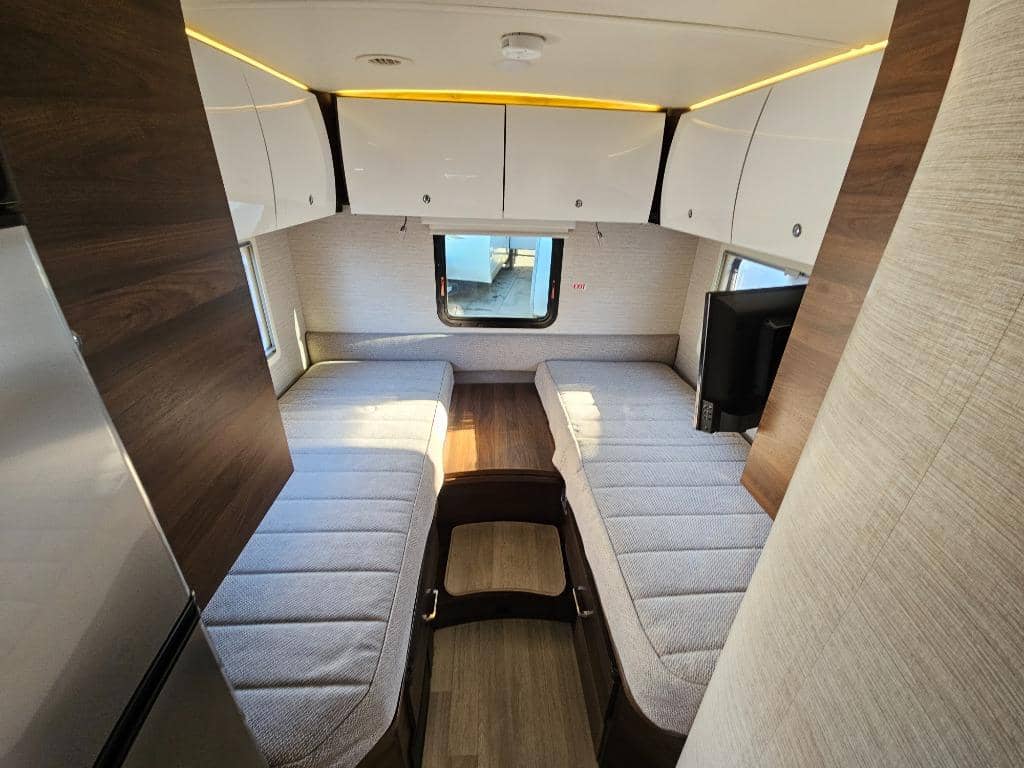 2022 Winnebago 2022 Winnebago View - thumbnail 28