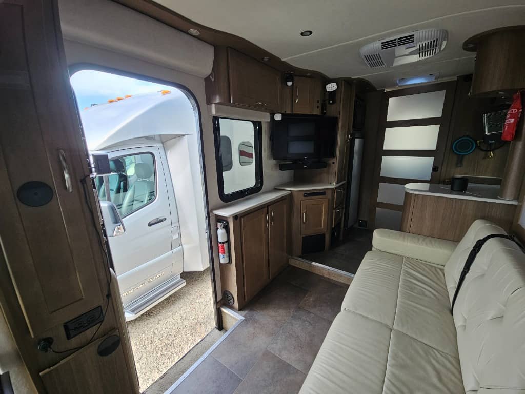 2020 Pleasure-Way 2020 Pleasure-Way Plateau - thumbnail 8