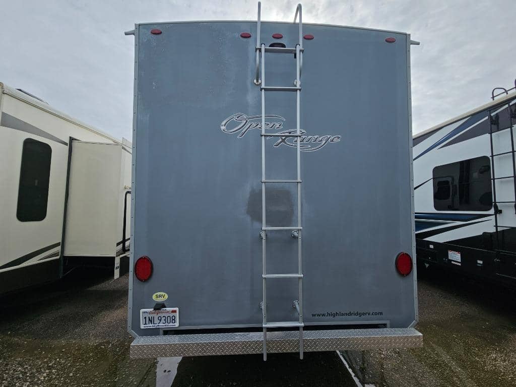 2018 Highland Ridge RV 2018 Highland Ridge RV Open Range - thumbnail 3