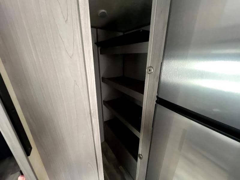 2023 Dutchmen 2023 Dutchmen Kodiak Ultimate - thumbnail 25