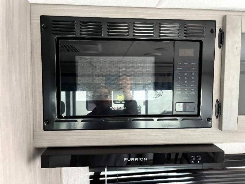 2023 Dutchmen 2023 Dutchmen Kodiak Ultimate - thumbnail 27