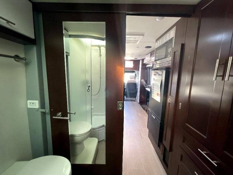 2023 Regency RV 2023 Regency RV Ultra Brougham - thumbnail 25