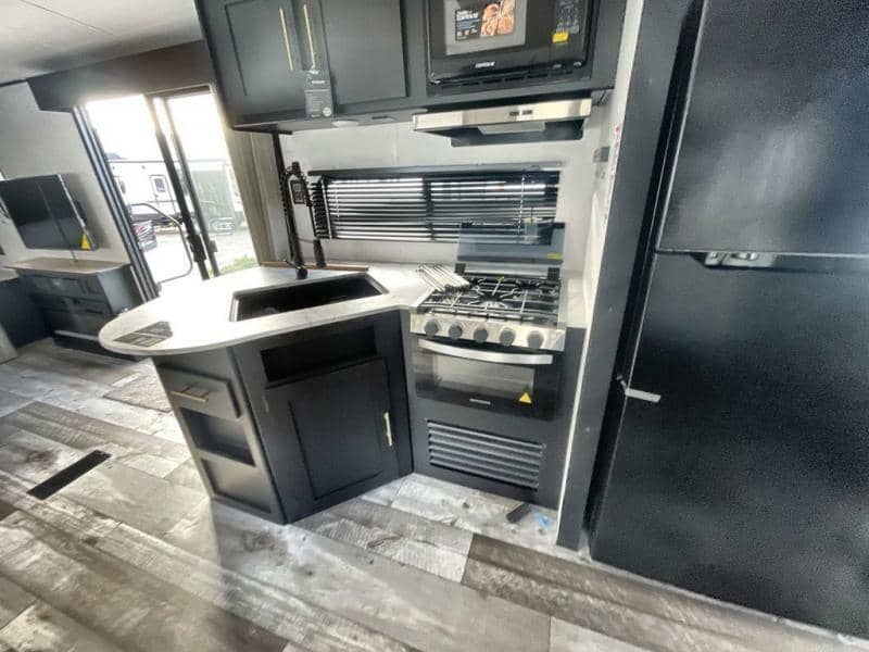 2023 Springdale 2023 Springdale 38FL - thumbnail 18