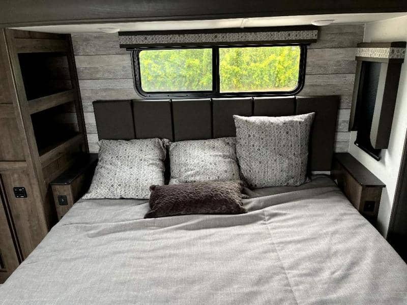 2022 Alliance RV 2022 Alliance RV Paradigm - thumbnail 33