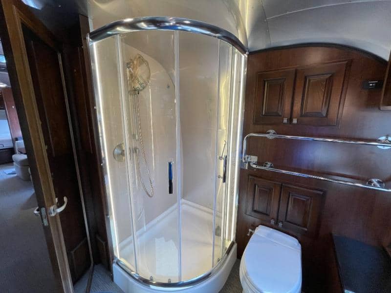 2019 Airstream 2019 Airstream Classic - thumbnail 36