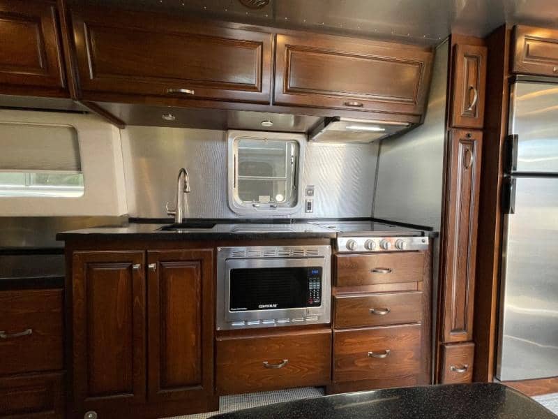 2019 Airstream 2019 Airstream Classic - thumbnail 8