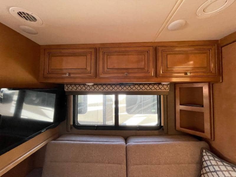 2018 Thor Motor Coach 2018 Thor Motor Coach Citation - thumbnail 11