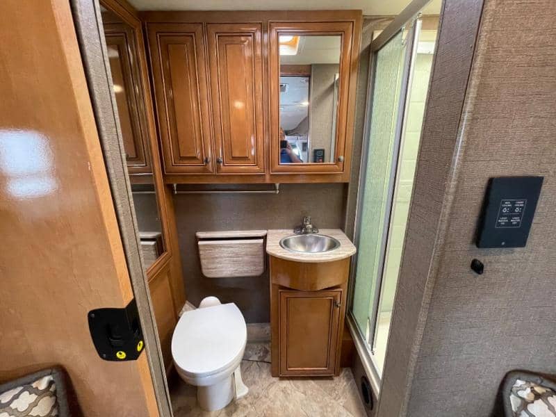 2018 Thor Motor Coach 2018 Thor Motor Coach Citation - thumbnail 26