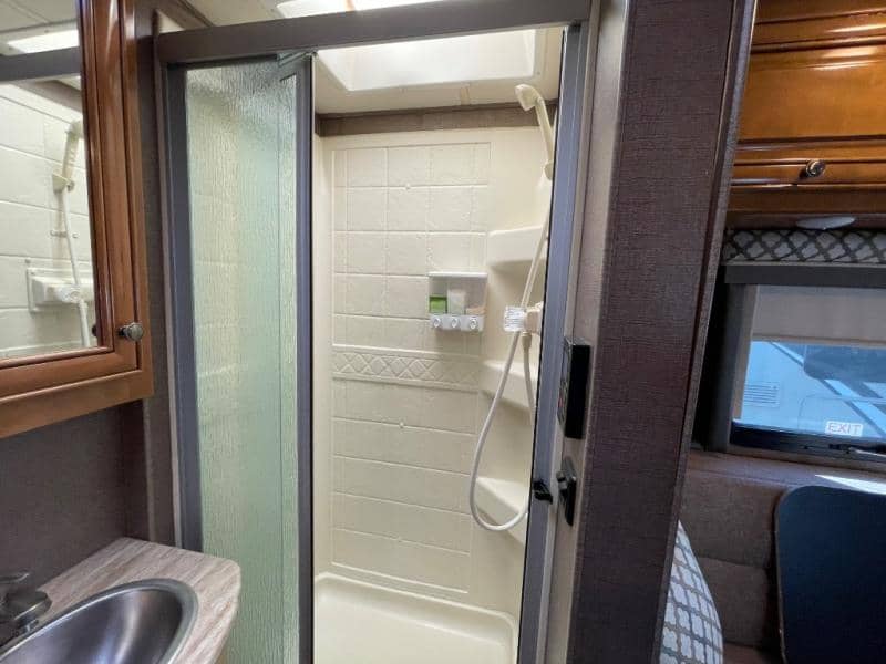 2018 Thor Motor Coach 2018 Thor Motor Coach Citation - thumbnail 27