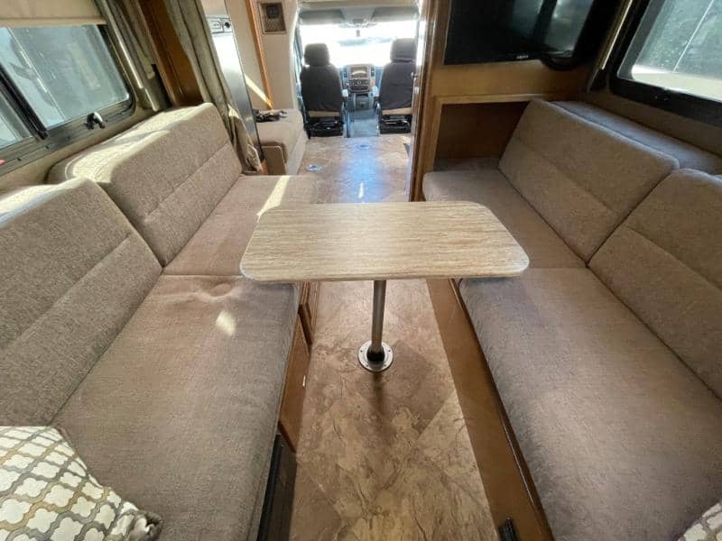 2018 Thor Motor Coach 2018 Thor Motor Coach Citation - thumbnail 7