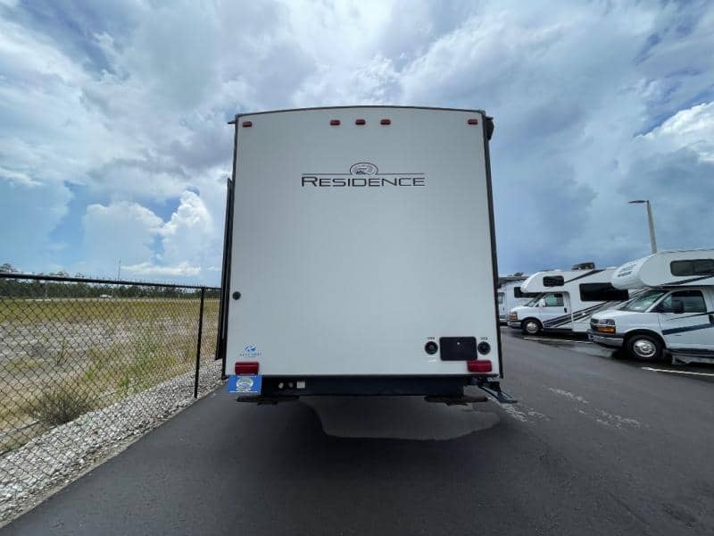 2023 Keystone RV 2023 Keystone RV Residence - thumbnail 6