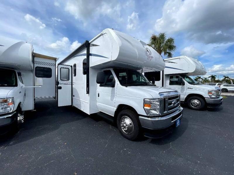 2024 Nexus RV 2024 Nexus RV Triumph - thumbnail 1