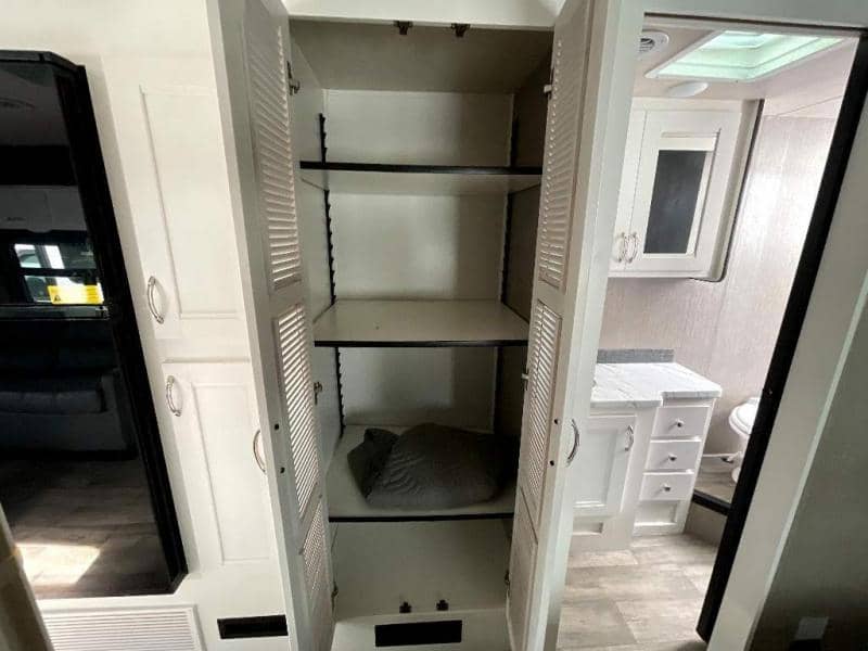 2024 Nexus RV 2024 Nexus RV Triumph - thumbnail 15