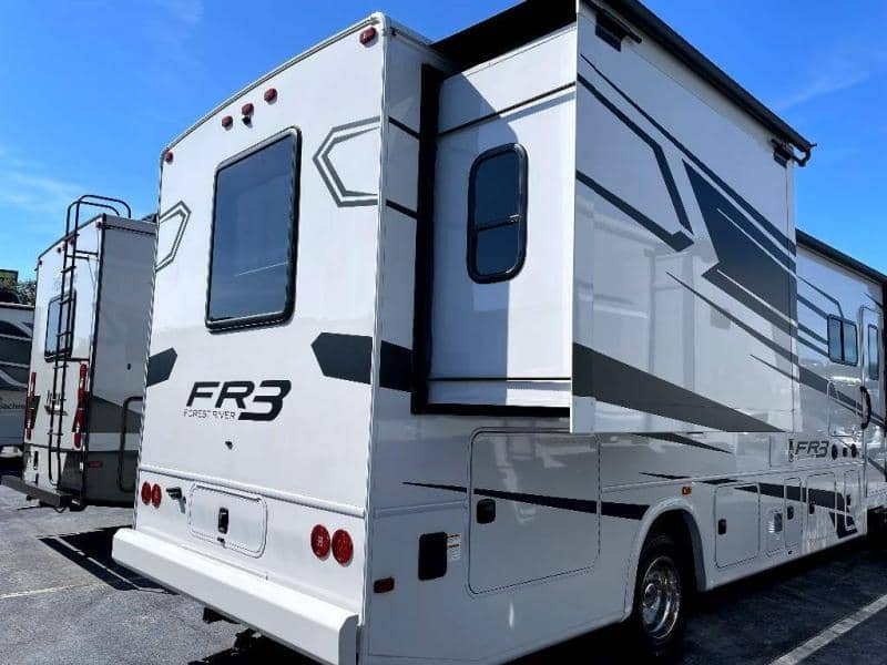 2024 Forest River 2024 Forest River FR3 - thumbnail 15