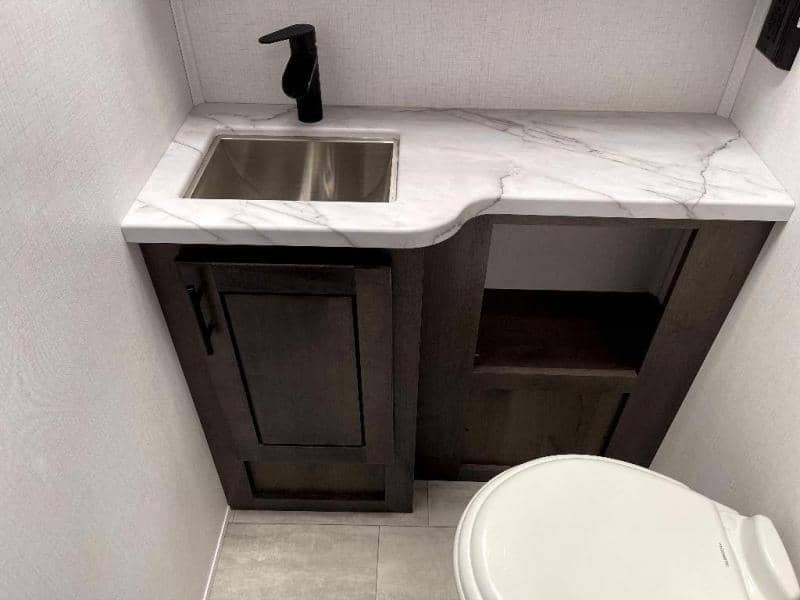 2024 Forest River 2024 Forest River FR3 - thumbnail 40