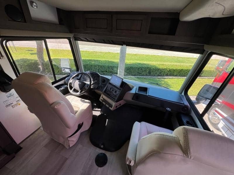 2024 Forest River 2024 Forest River Georgetown - thumbnail 21