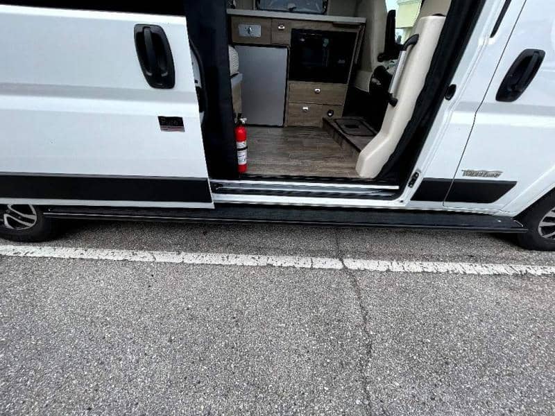 2024 Winnebago 2024 Winnebago Travato - thumbnail 11