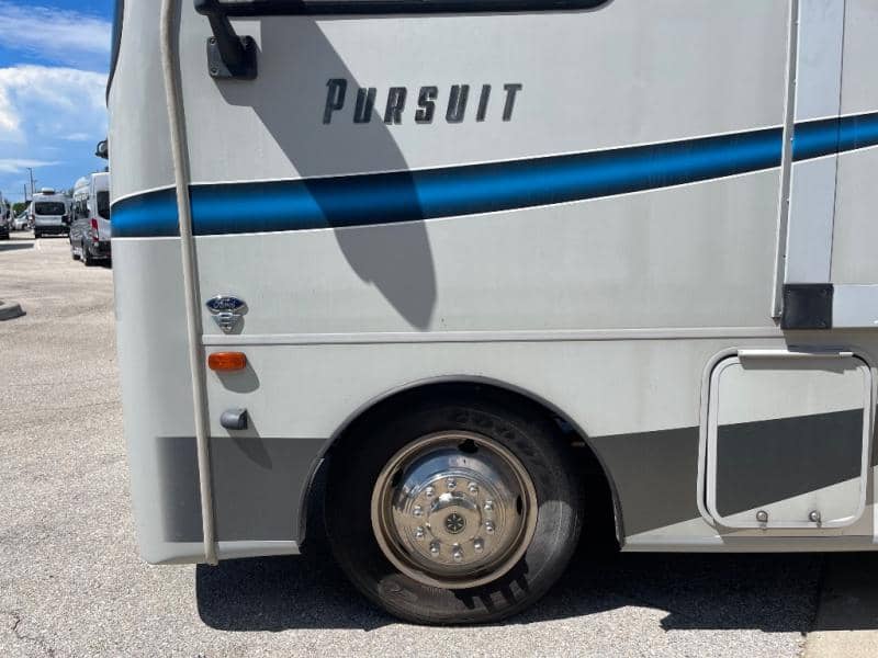 2021 Coachmen 2021 Coachmen Pursuit - thumbnail 4