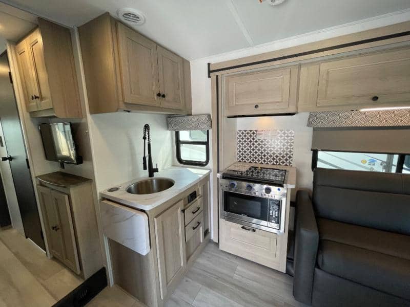 2024 Forest River 2024 Forest River Forester - thumbnail 27