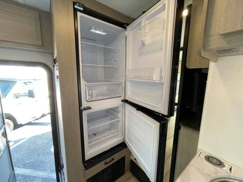 2024 Forest River 2024 Forest River Forester - thumbnail 38