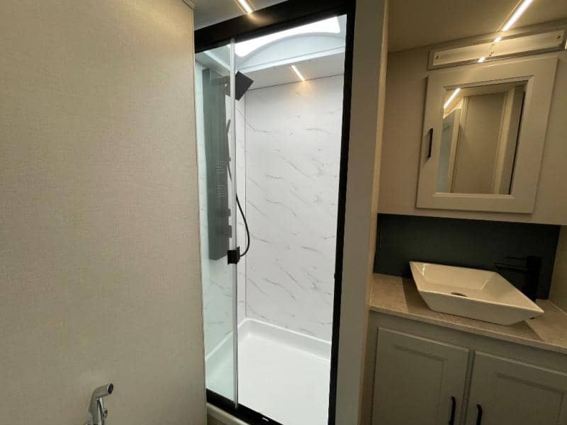 2024 Coachmen 2024 Coachmen Sportscoach SRS - thumbnail 26