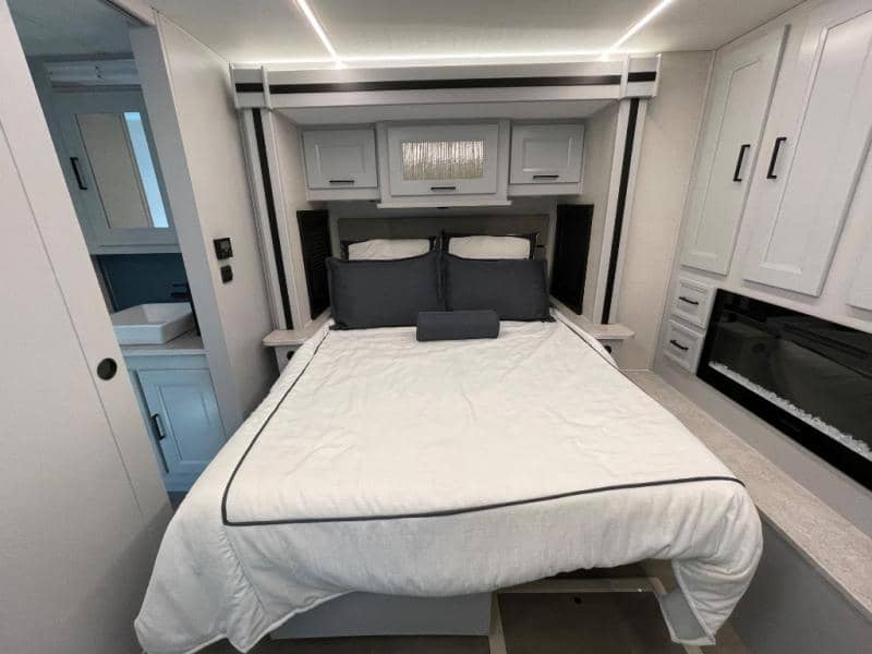 2024 Coachmen 2024 Coachmen Sportscoach SRS - thumbnail 35