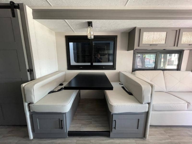 2024 Coachmen 2024 Coachmen Pursuit - thumbnail 14