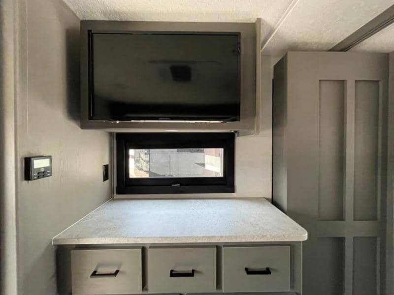 2024 Coachmen 2024 Coachmen Pursuit - thumbnail 36