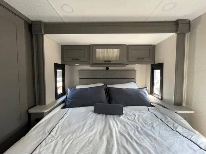 2024 Coachmen 2024 Coachmen Pursuit - thumbnail 38