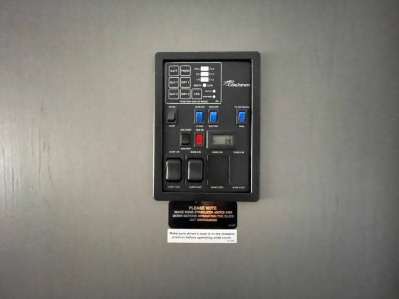 2024 Coachmen 2024 Coachmen Pursuit - thumbnail 48