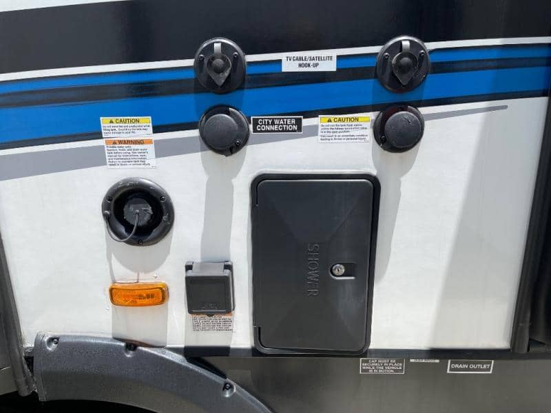 2024 Coachmen 2024 Coachmen Freedom Express - thumbnail 20